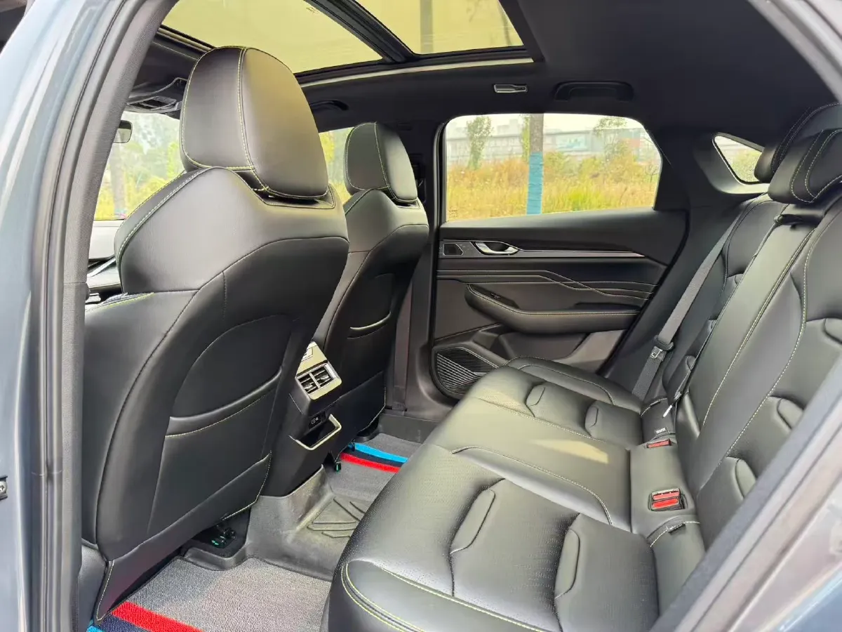 2023 Geely Preface 1.5T 181HP L4 7DCT,autocango,china used car exporter,china ev exporter,chinese used car exporter,chinese used ev exporter