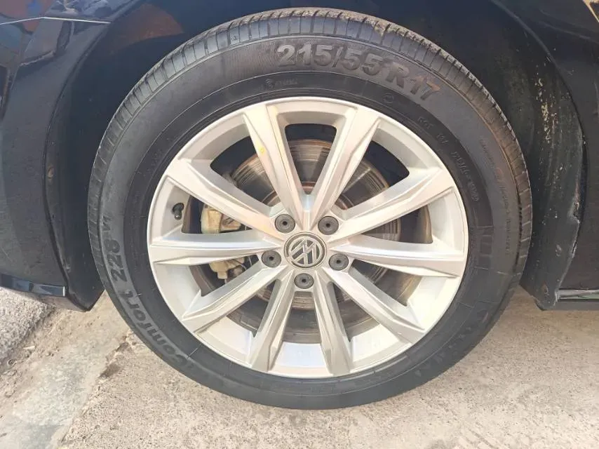 2017 Volkswagen Passat 1.8T 180HP L4 7DCT,autocango,china used car exporter,china ev exporter,chinese used car exporter,chinese used ev exporter