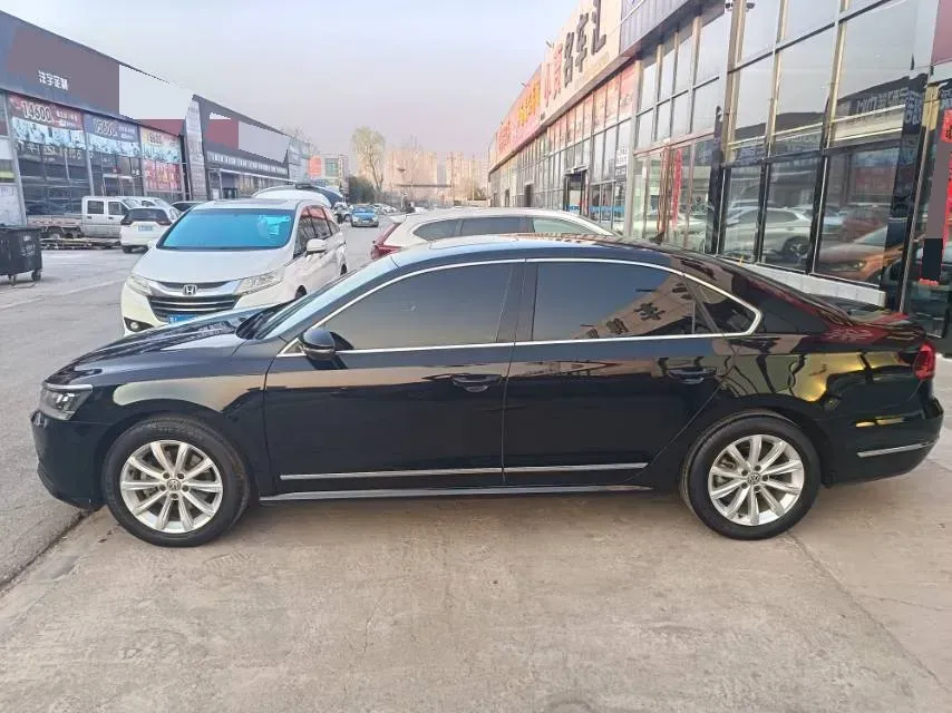 2017 Volkswagen Passat 1.8T 180HP L4 7DCT,autocango,china used car exporter,china ev exporter,chinese used car exporter,chinese used ev exporter