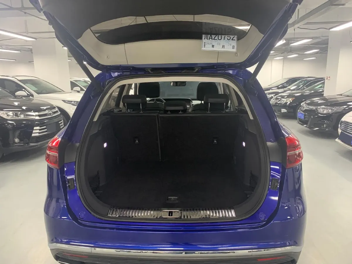 2019 HongQi HS5 2.0T 224HP L4 6AT,autocango,china used car exporter,china ev exporter,chinese used car exporter,chinese used ev exporter