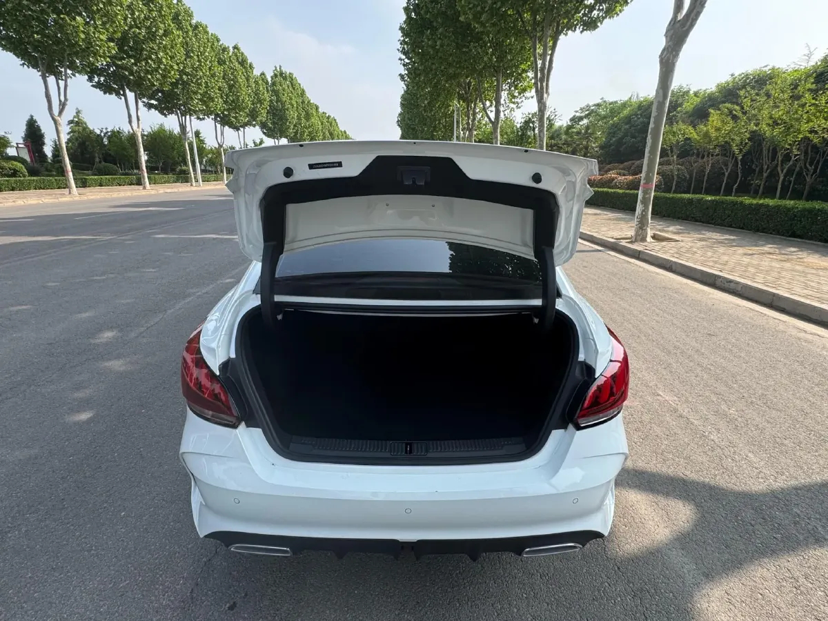2023 MG 5 1.5L 129HP L4 5MT,autocango,china used car exporter,china ev exporter,chinese used car exporter,chinese used ev exporter