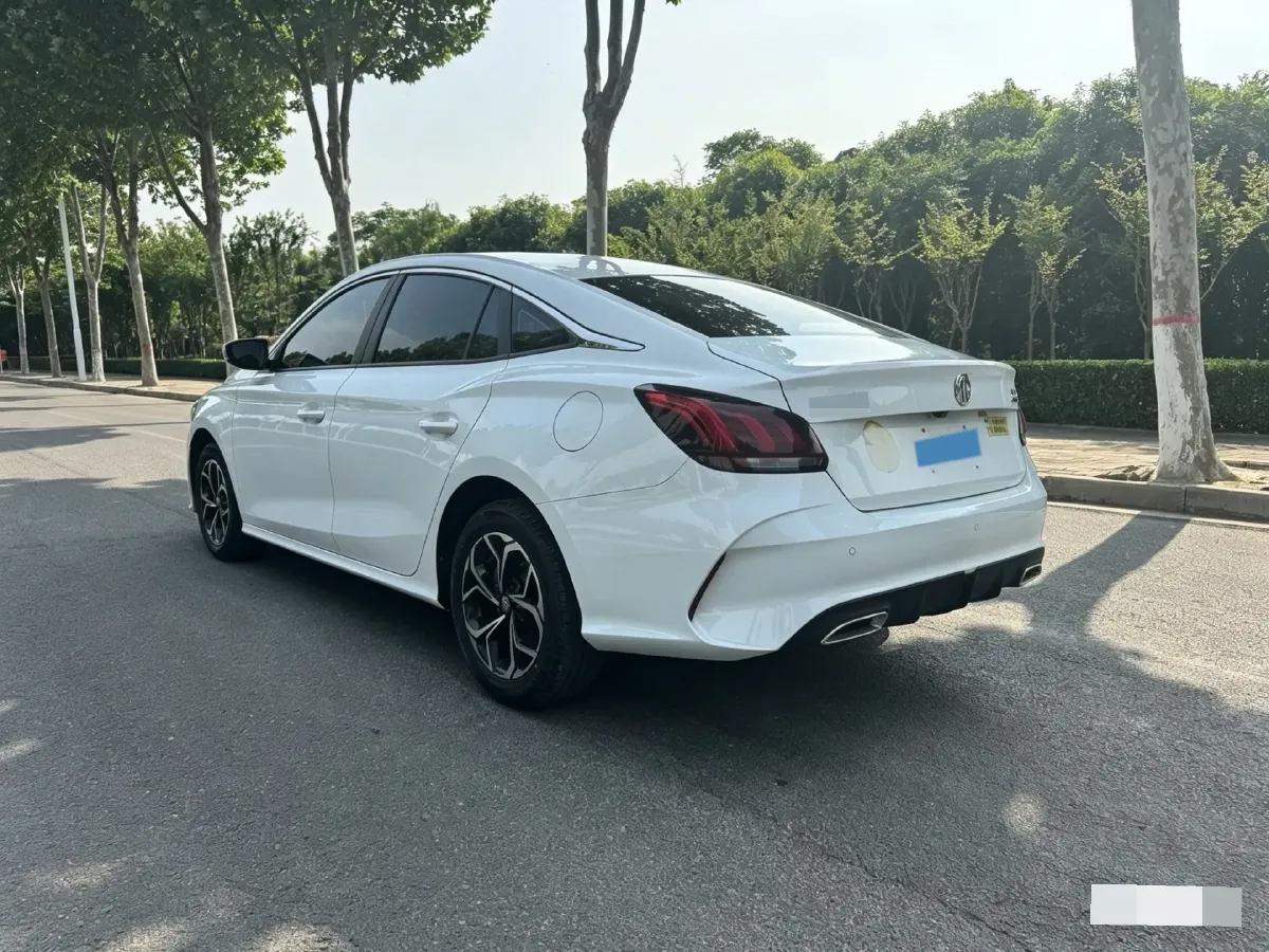 2023 MG 5 1.5L 129HP L4 5MT,autocango,china used car exporter,china ev exporter,chinese used car exporter,chinese used ev exporter