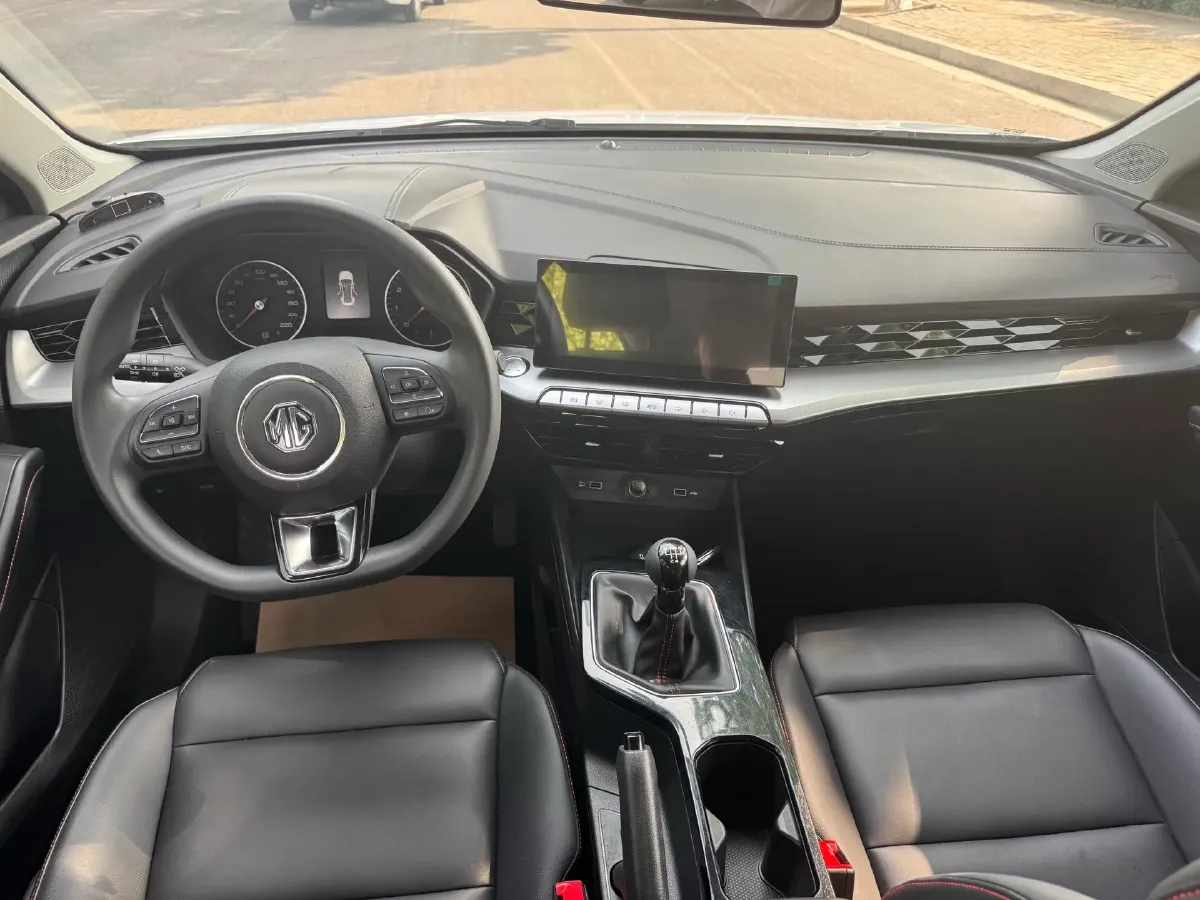 2023 MG 5 1.5L 129HP L4 5MT,autocango,china used car exporter,china ev exporter,chinese used car exporter,chinese used ev exporter