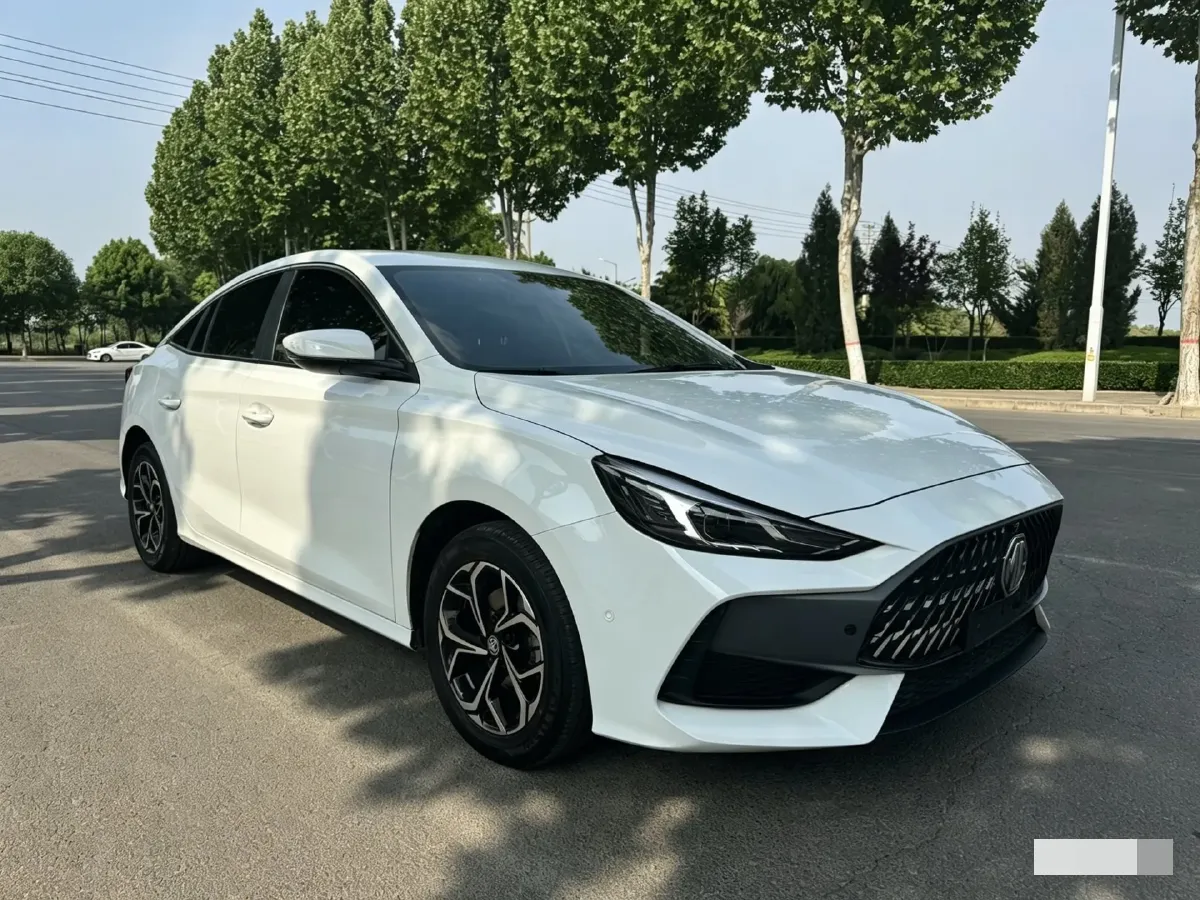 2023 MG 5 1.5L 129HP L4 5MT,autocango,china used car exporter,china ev exporter,chinese used car exporter,chinese used ev exporter