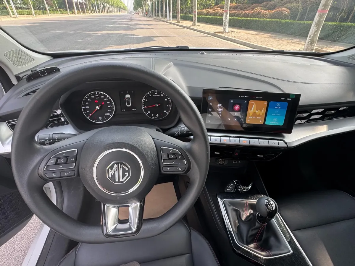 2023 MG 5 1.5L 129HP L4 5MT,autocango,china used car exporter,china ev exporter,chinese used car exporter,chinese used ev exporter