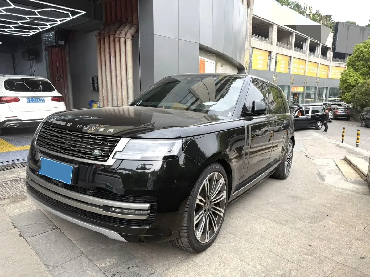 2025 Land Rover Range Rover 3.0T 400HP L6 8AT,autocango,china used car exporter,china ev exporter,chinese used car exporter,chinese used ev exporter