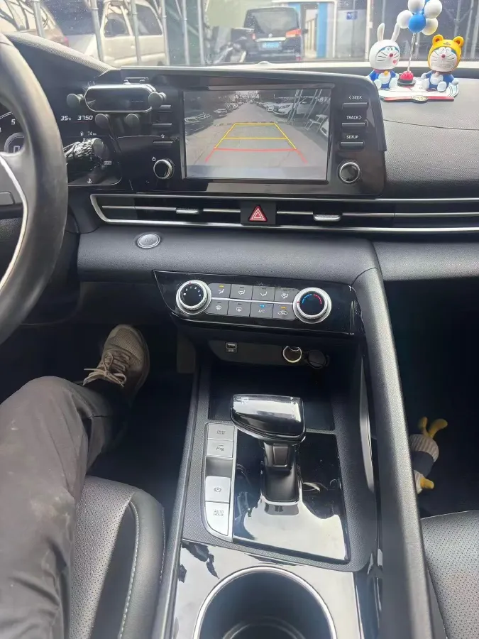 2021 Hyundai Elantra 1.5L 115HP L4 CVT,autocango,china used car exporter,china ev exporter,chinese used car exporter,chinese used ev exporter