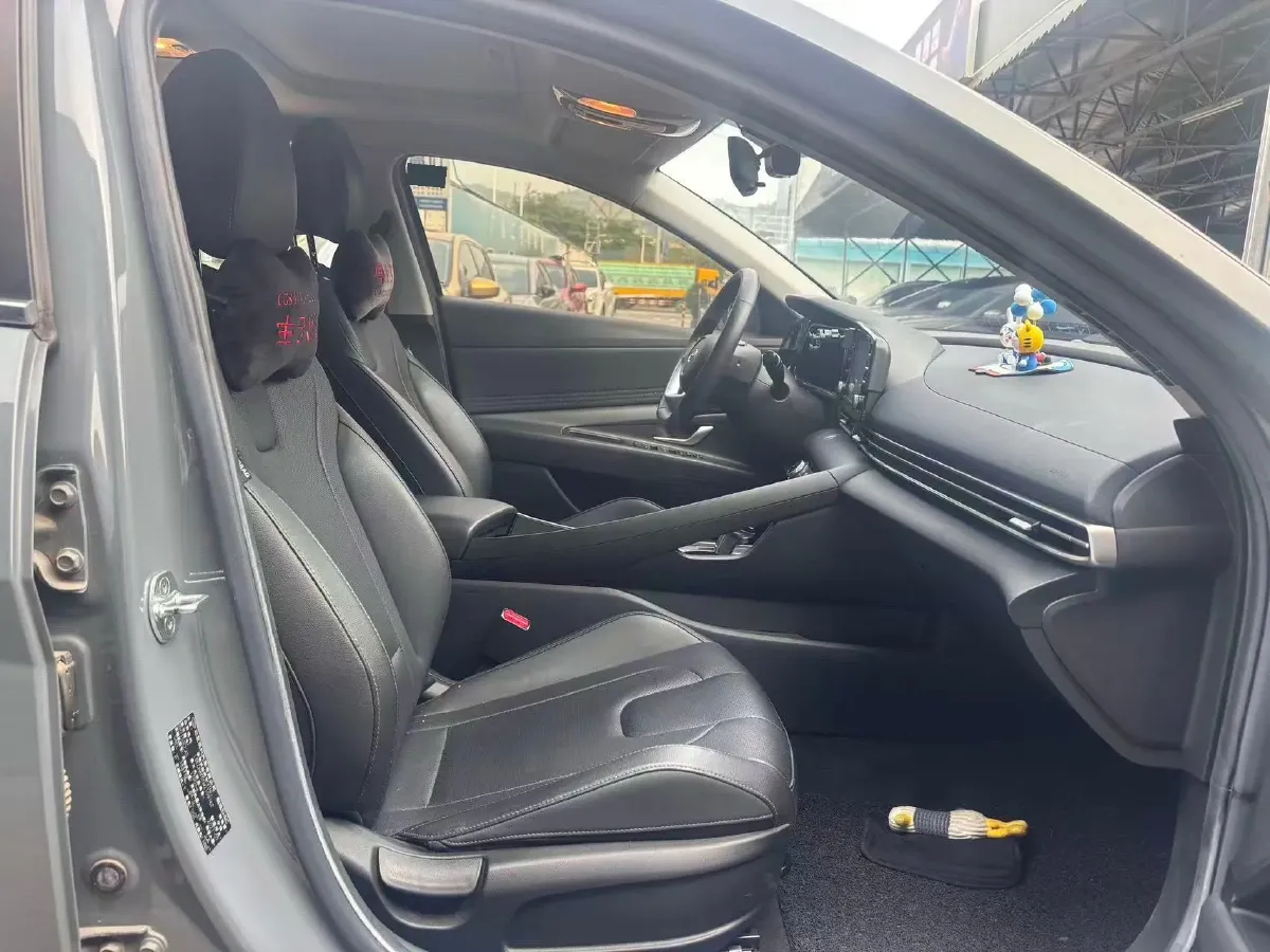 2021 Hyundai Elantra 1.5L 115HP L4 CVT,autocango,china used car exporter,china ev exporter,chinese used car exporter,chinese used ev exporter