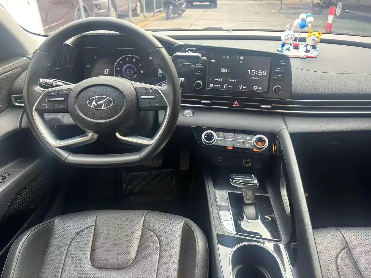 2021 Hyundai Elantra 1.5L 115HP L4 CVT,autocango,china used car exporter,china ev exporter,chinese used car exporter,chinese used ev exporter