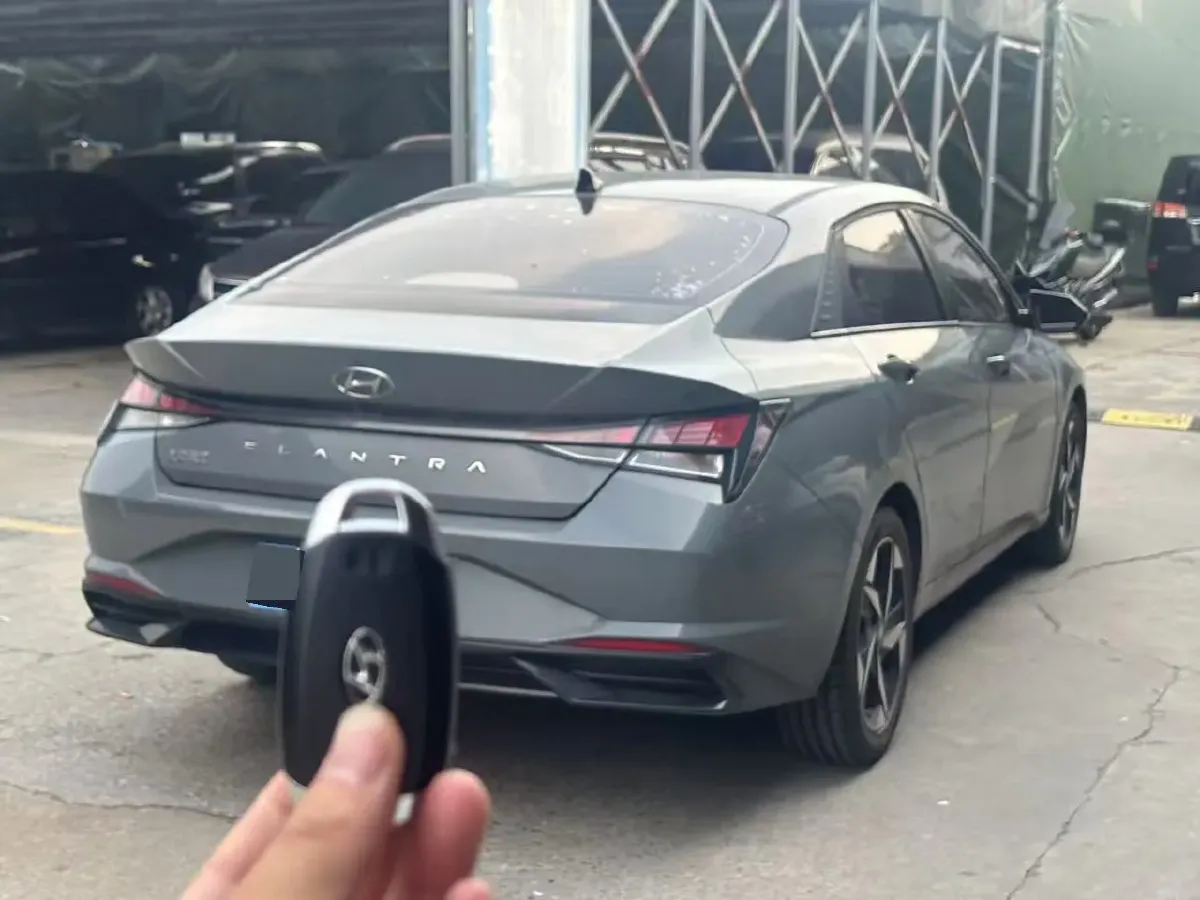 2021 Hyundai Elantra 1.5L 115HP L4 CVT,autocango,china used car exporter,china ev exporter,chinese used car exporter,chinese used ev exporter