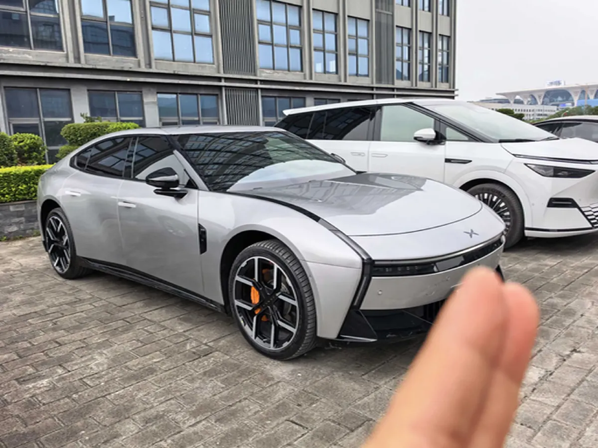 2025 Xpeng P7 BEV,autocango,china used car exporter,china ev exporter,chinese used car exporter,chinese used ev exporter