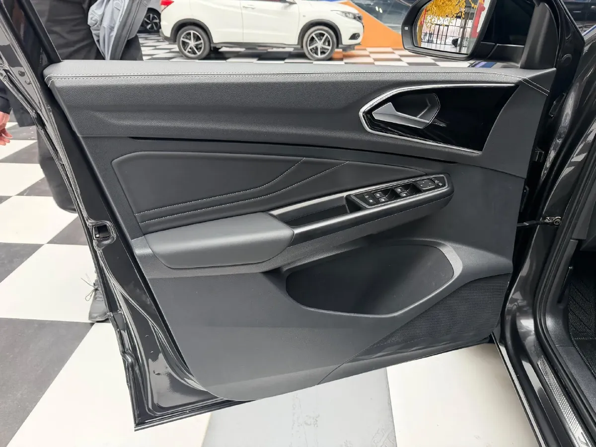 2021 Jetta VS7 1.4T 150HP L4 6AT,autocango,china used car exporter,china ev exporter,chinese used car exporter,chinese used ev exporter