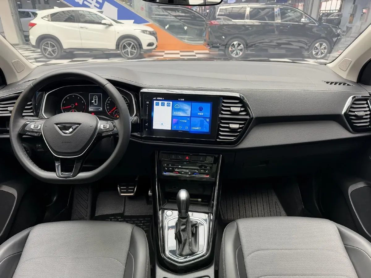 2021 Jetta VS7 1.4T 150HP L4 6AT,autocango,china used car exporter,china ev exporter,chinese used car exporter,chinese used ev exporter