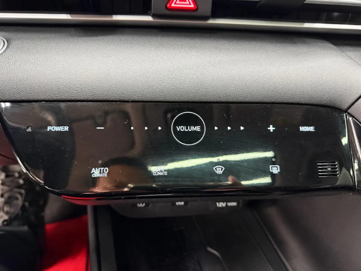 2022 Hyundai Elantra 1.5L 115HP L4 CVT,autocango,china used car exporter,china ev exporter,chinese used car exporter,chinese used ev exporter