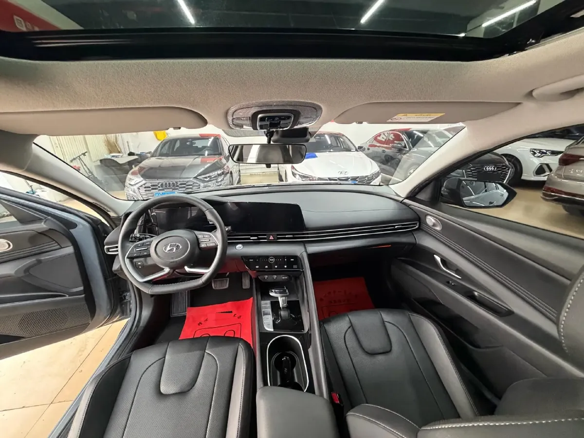 2022 Hyundai Elantra 1.5L 115HP L4 CVT,autocango,china used car exporter,china ev exporter,chinese used car exporter,chinese used ev exporter