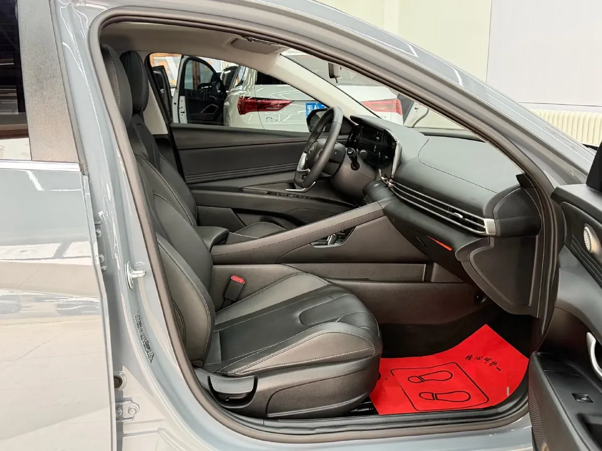 2022 Hyundai Elantra 1.5L 115HP L4 CVT,autocango,china used car exporter,china ev exporter,chinese used car exporter,chinese used ev exporter