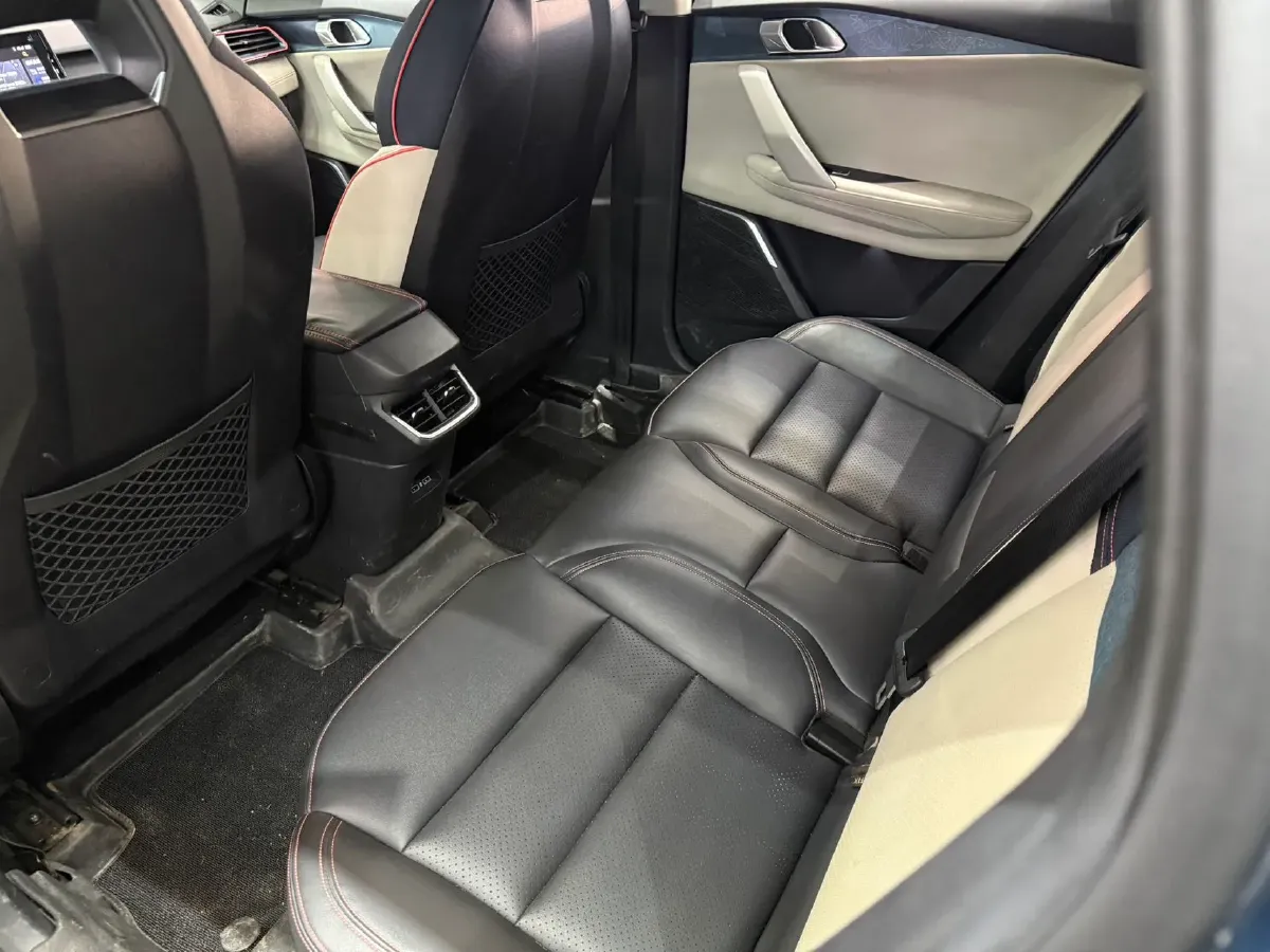 2020 LYNK&CO 06 1.5T 177HP L3 7DCT,autocango,china used car exporter,china ev exporter,chinese used car exporter,chinese used ev exporter