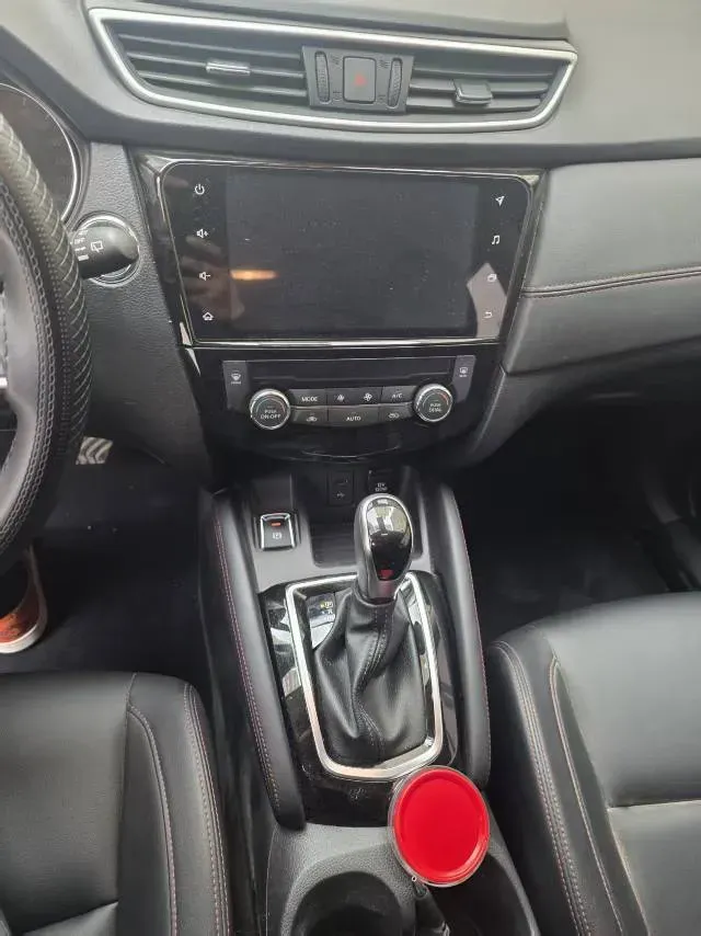 2023 Nissan Qashqai 2.0L 151HP L4 CVT,autocango,china used car exporter,china ev exporter,chinese used car exporter,chinese used ev exporter