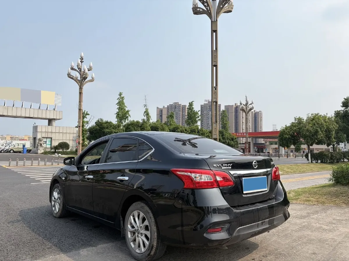 2021 Nissan Sylphy 1.6L 122HP L4 CVT,autocango,china used car exporter,china ev exporter,chinese used car exporter,chinese used ev exporter