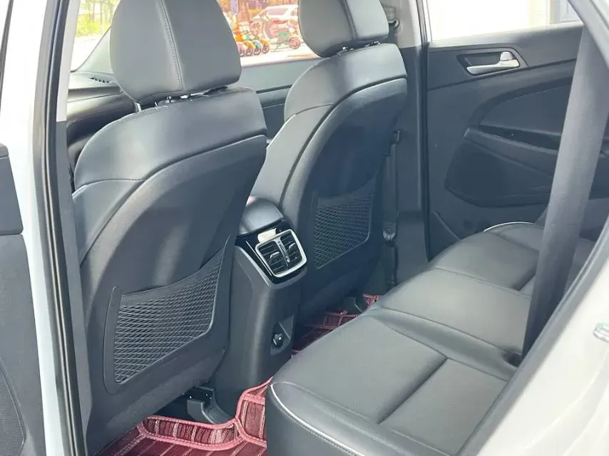 2019 Hyundai Tucson 1.6T 177HP L4 7DCT,autocango,china used car exporter,china ev exporter,chinese used car exporter,chinese used ev exporter