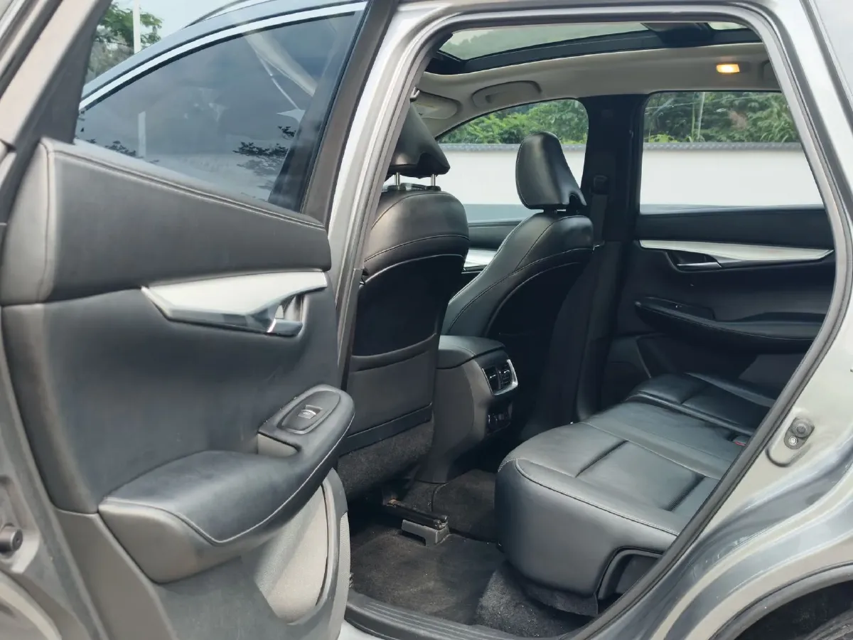 2018 Mitsubishi Pajero 3.0L 174HP V6 5AT,autocango,china used car exporter,china ev exporter,chinese used car exporter,chinese used ev exporter