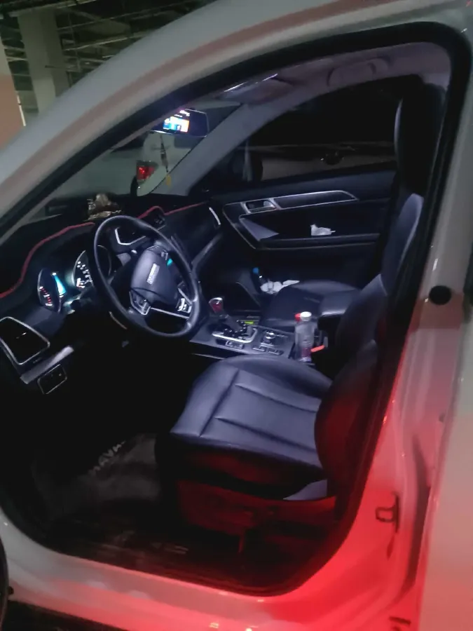 2018 Haval H6 Coupe 1.5T 169HP L4 7DCT,autocango,china used car exporter,china ev exporter,chinese used car exporter,chinese used ev exporter