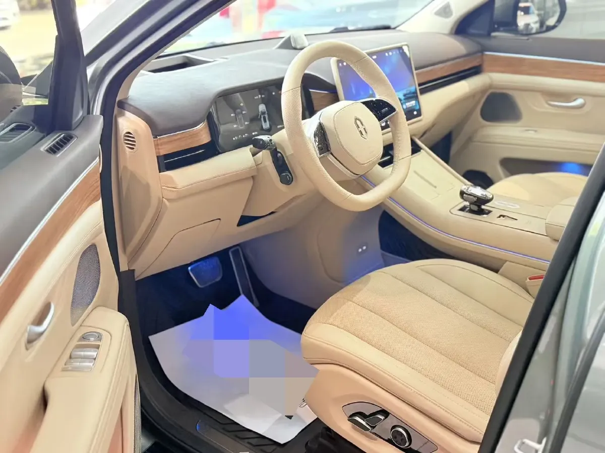 2024 AITO AITO M7 1.5T 152HP L4 REEV 40KWH,autocango,china used car exporter,china ev exporter,chinese used car exporter,chinese used ev exporter