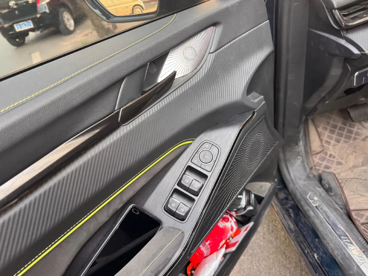 2022 Haval H6S 2.0T 211HP L4 7DCT,autocango,china used car exporter,china ev exporter,chinese used car exporter,chinese used ev exporter