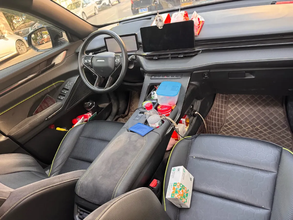 2022 Haval H6S 2.0T 211HP L4 7DCT,autocango,china used car exporter,china ev exporter,chinese used car exporter,chinese used ev exporter