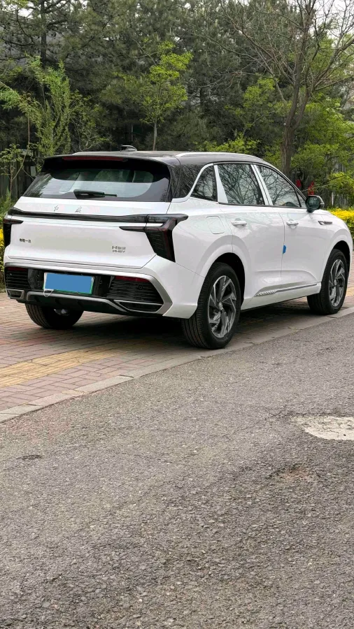 2025 HongQi HS3 1.5T 150HP L4 1DHT PHEV,autocango,china used car exporter,china ev exporter,chinese used car exporter,chinese used ev exporter