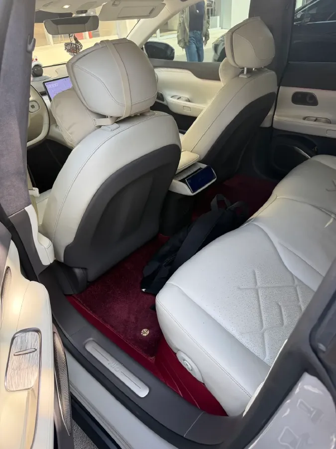 2021 Volkswagen ID.6 Crozz BEV 84.8KWH,autocango,china used car exporter,china ev exporter,chinese used car exporter,chinese used ev exporter