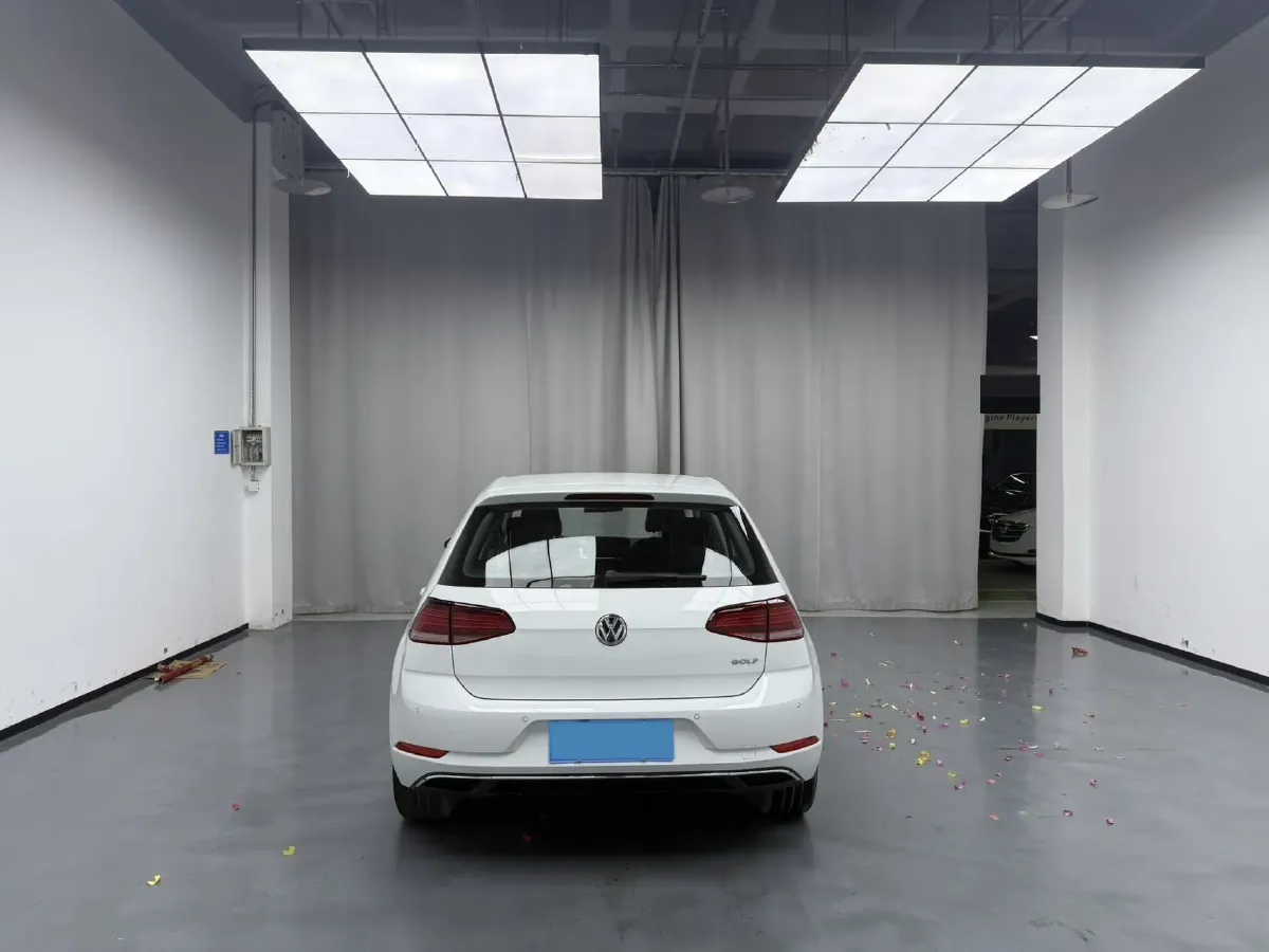 2018 Volkswagen Golf 1.6L 110HP L4 6AT,autocango,china used car exporter,china ev exporter,chinese used car exporter,chinese used ev exporter