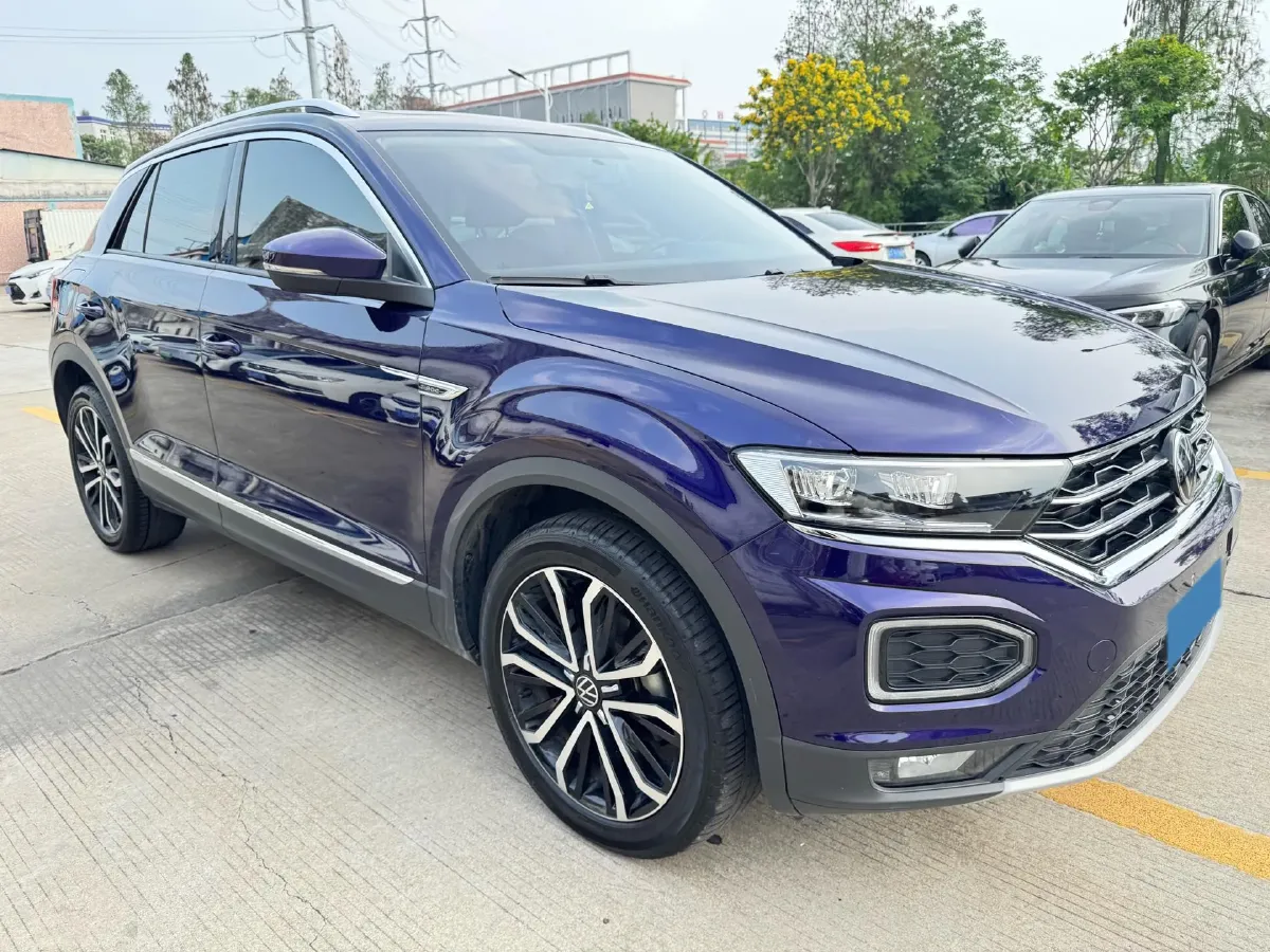 2022 Volkswagen T-Roc 1.4T 150HP L4 7DCT,autocango,china used car exporter,china ev exporter,chinese used car exporter,chinese used ev exporter