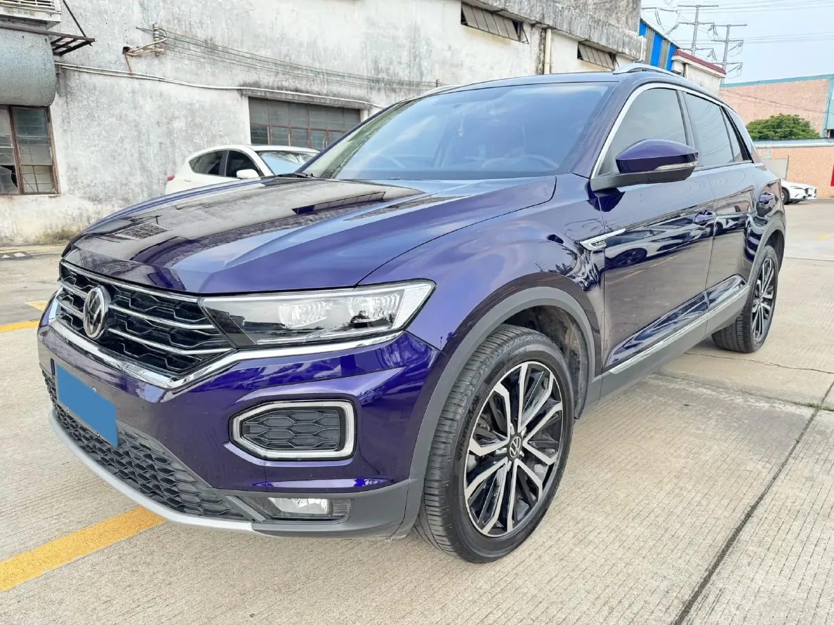 2022 Volkswagen T-Roc 1.4T 150HP L4 7DCT,autocango,china used car exporter,china ev exporter,chinese used car exporter,chinese used ev exporter