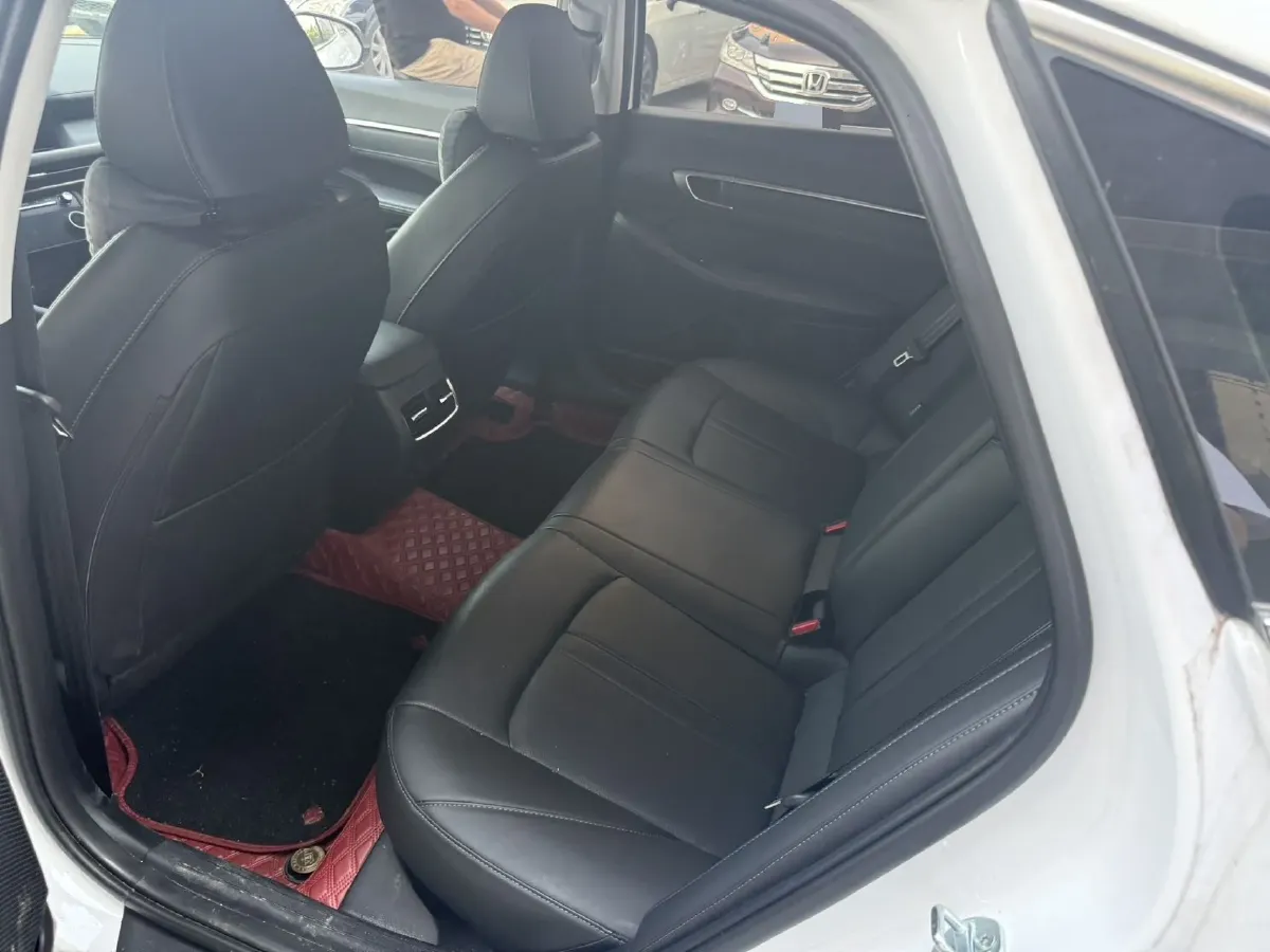 2024 Hyundai Sonata 1.5T 170HP L4 8AT,autocango,china used car exporter,china ev exporter,chinese used car exporter,chinese used ev exporter