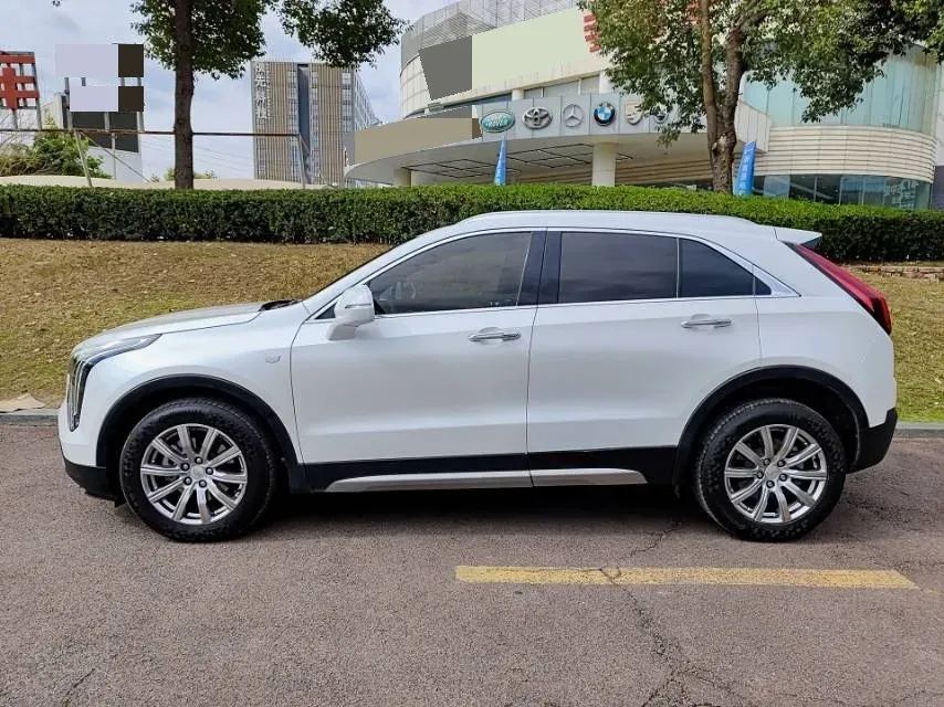 2021 Cadillac XT4 2.0T 237HP L4 9AT,autocango,china used car exporter,china ev exporter,chinese used car exporter,chinese used ev exporter