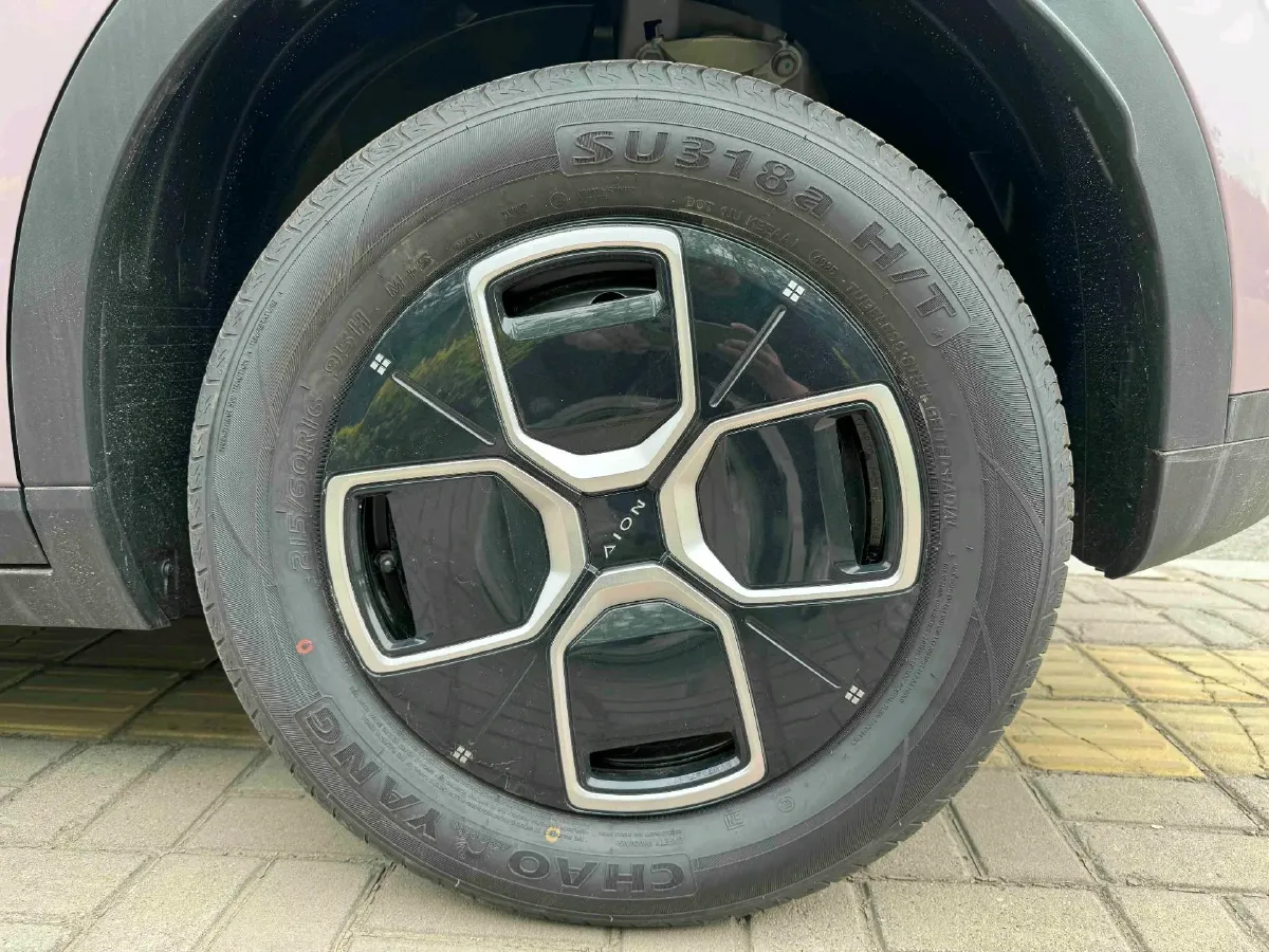 2025 Aion AION UT BEV 34.868KWH,autocango,china used car exporter,china ev exporter,chinese used car exporter,chinese used ev exporter