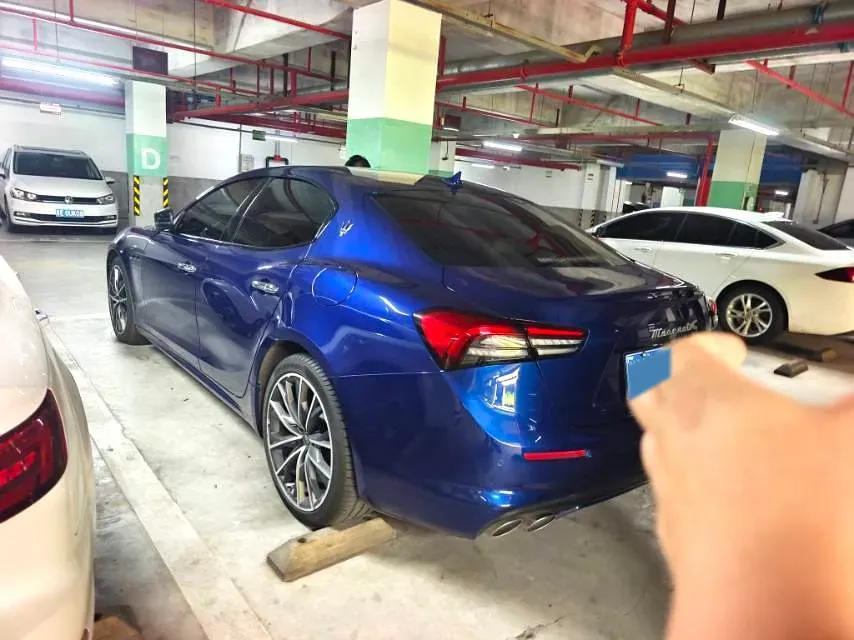 2022 Audi Q7 2.0T 245HP L4 8AT,autocango,china used car exporter,china ev exporter,chinese used car exporter,chinese used ev exporter