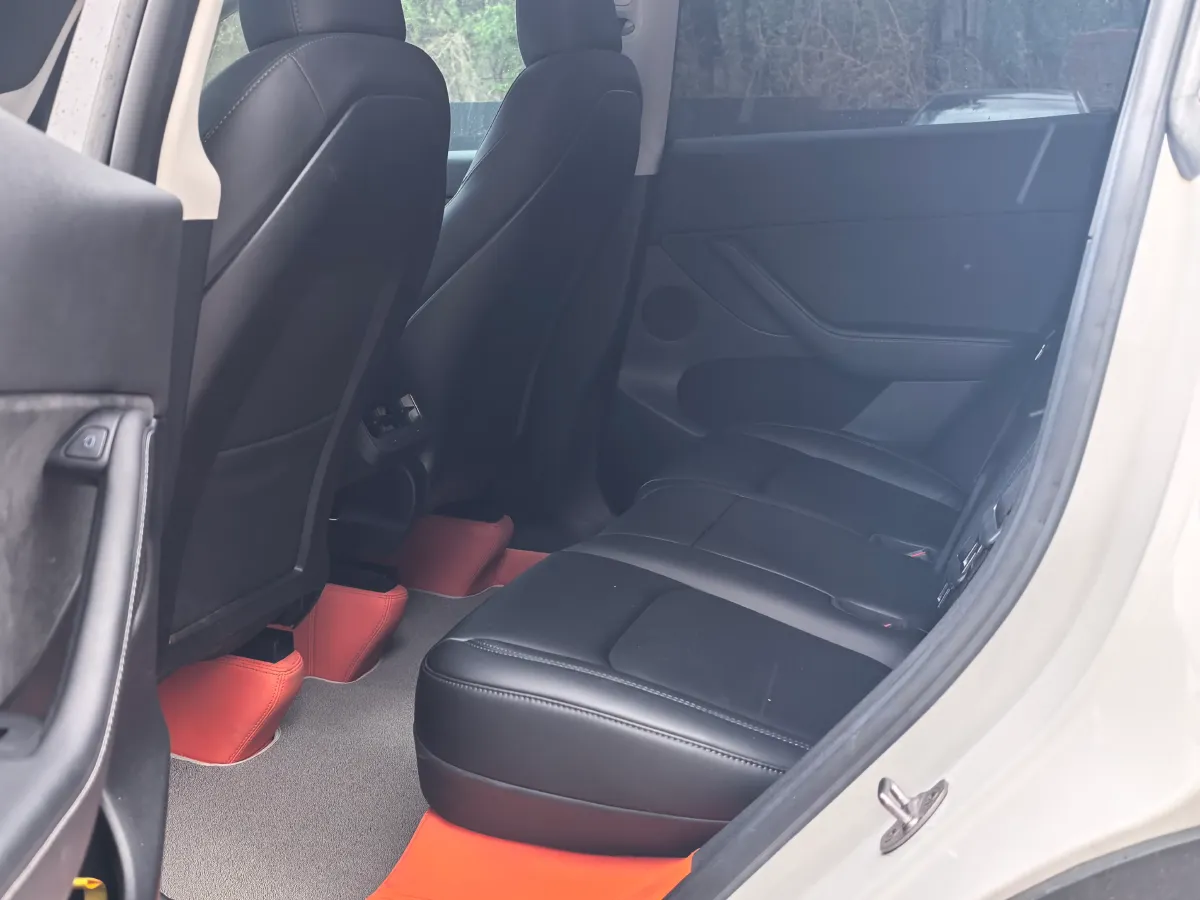 2022 Tesla Model Y BEV 60KWH,autocango,china used car exporter,china ev exporter,chinese used car exporter,chinese used ev exporter