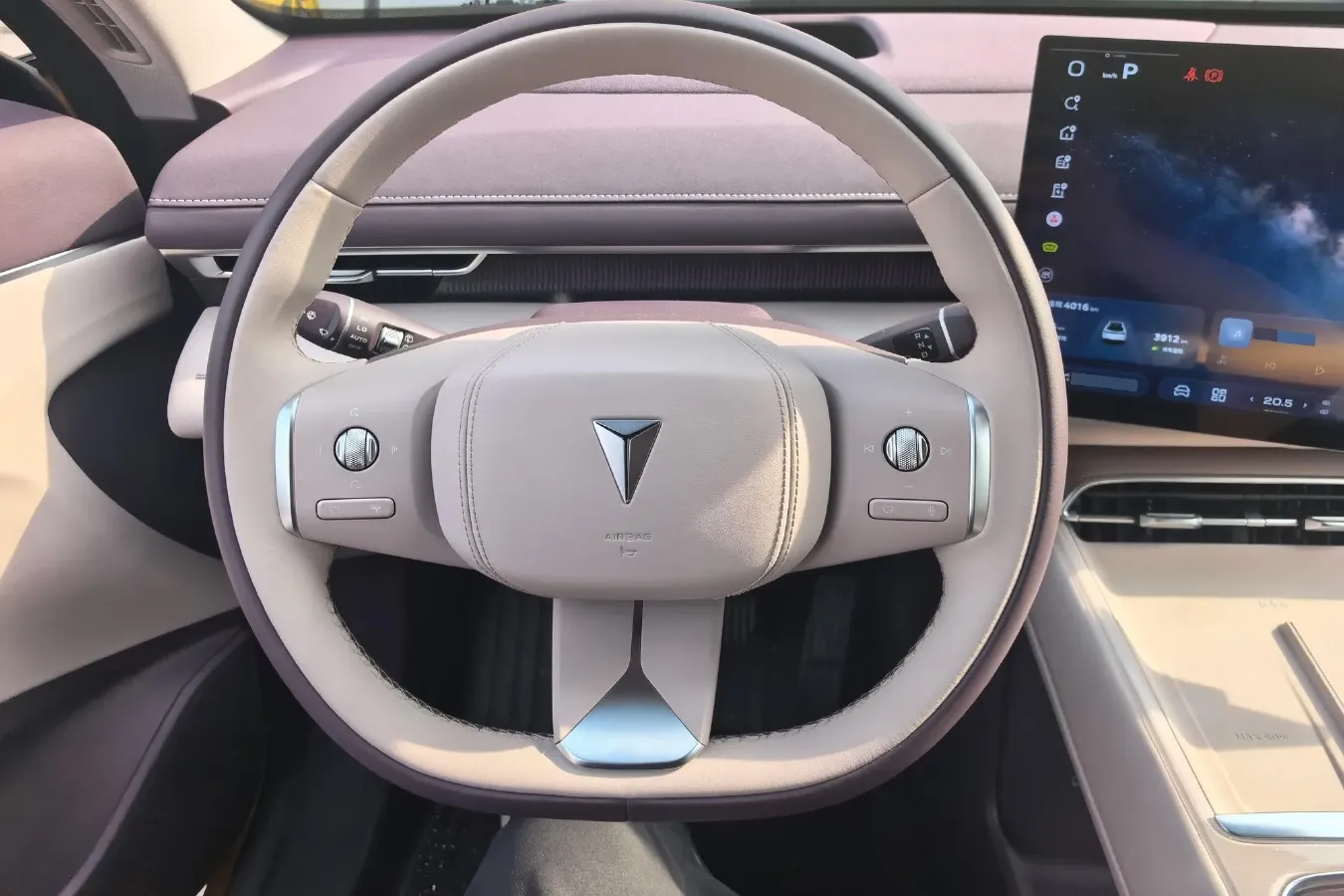 2026 Deepal S07 REEV 98HP REEV,autocango,china used car exporter,china ev exporter,chinese used car exporter,chinese used ev exporter