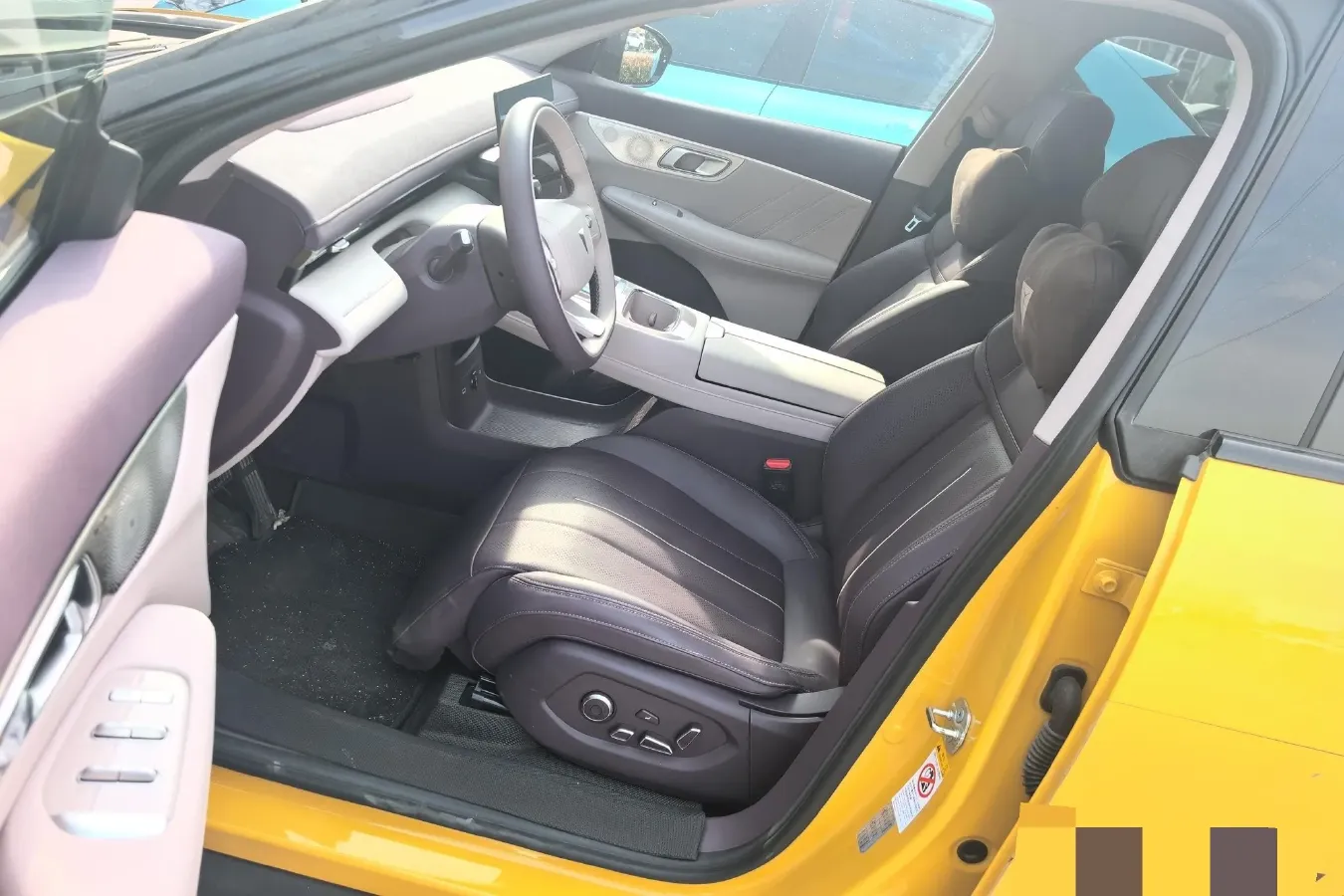 2026 Deepal S07 REEV 98HP REEV,autocango,china used car exporter,china ev exporter,chinese used car exporter,chinese used ev exporter