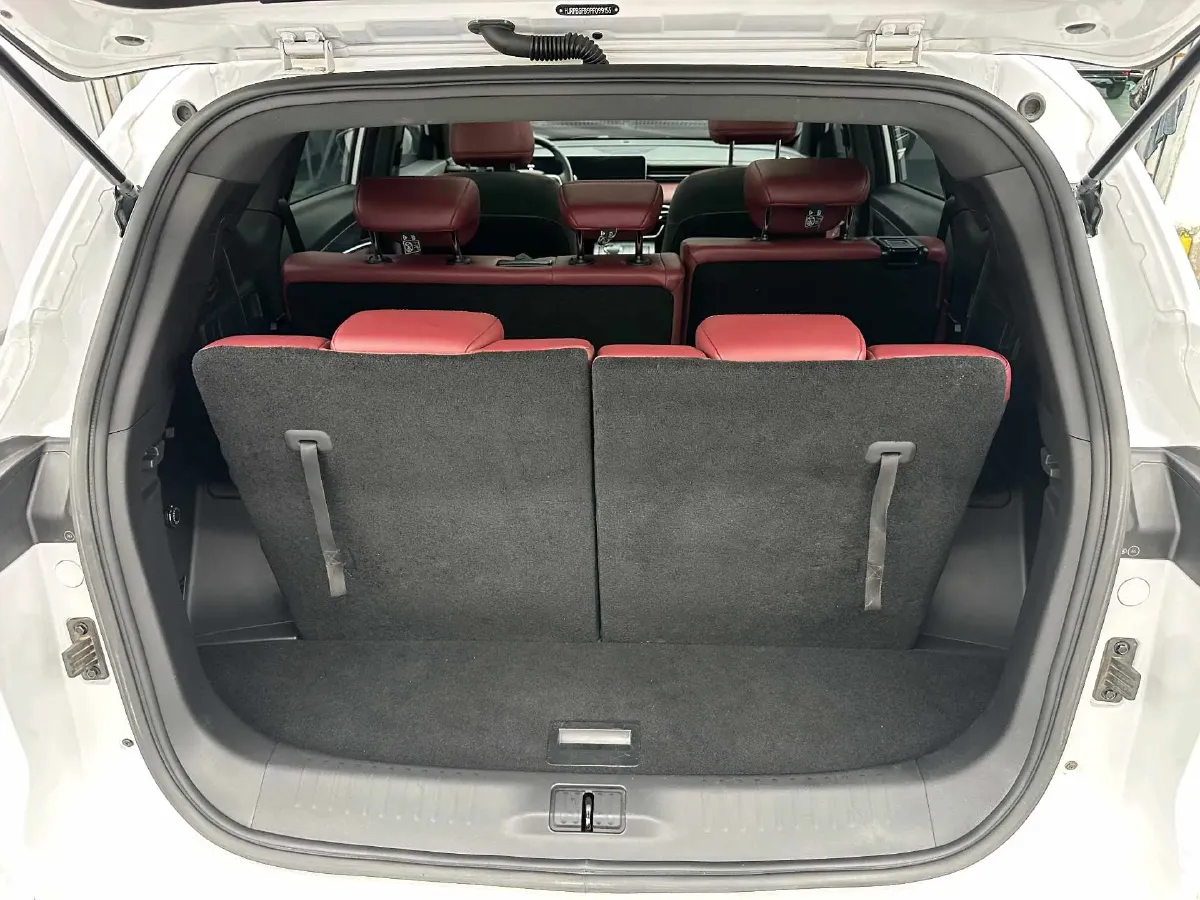 2023 ChangAn Oshan X7 Plus 1.5T 188HP L4 7DCT,autocango,china used car exporter,china ev exporter,chinese used car exporter,chinese used ev exporter