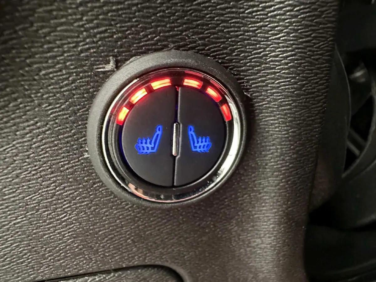 2023 ChangAn Oshan X7 Plus 1.5T 188HP L4 7DCT,autocango,china used car exporter,china ev exporter,chinese used car exporter,chinese used ev exporter