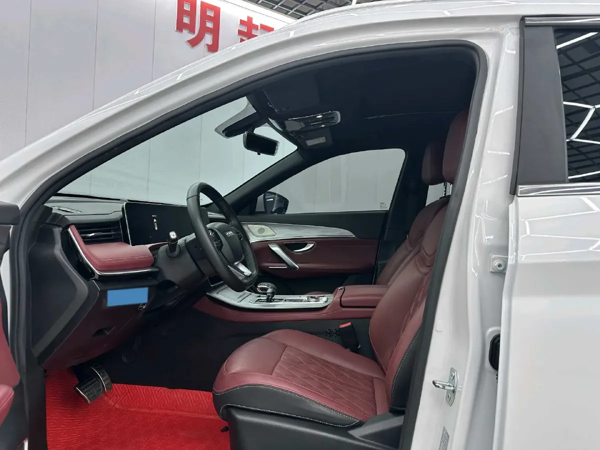 2023 ChangAn Oshan X7 Plus 1.5T 188HP L4 7DCT,autocango,china used car exporter,china ev exporter,chinese used car exporter,chinese used ev exporter