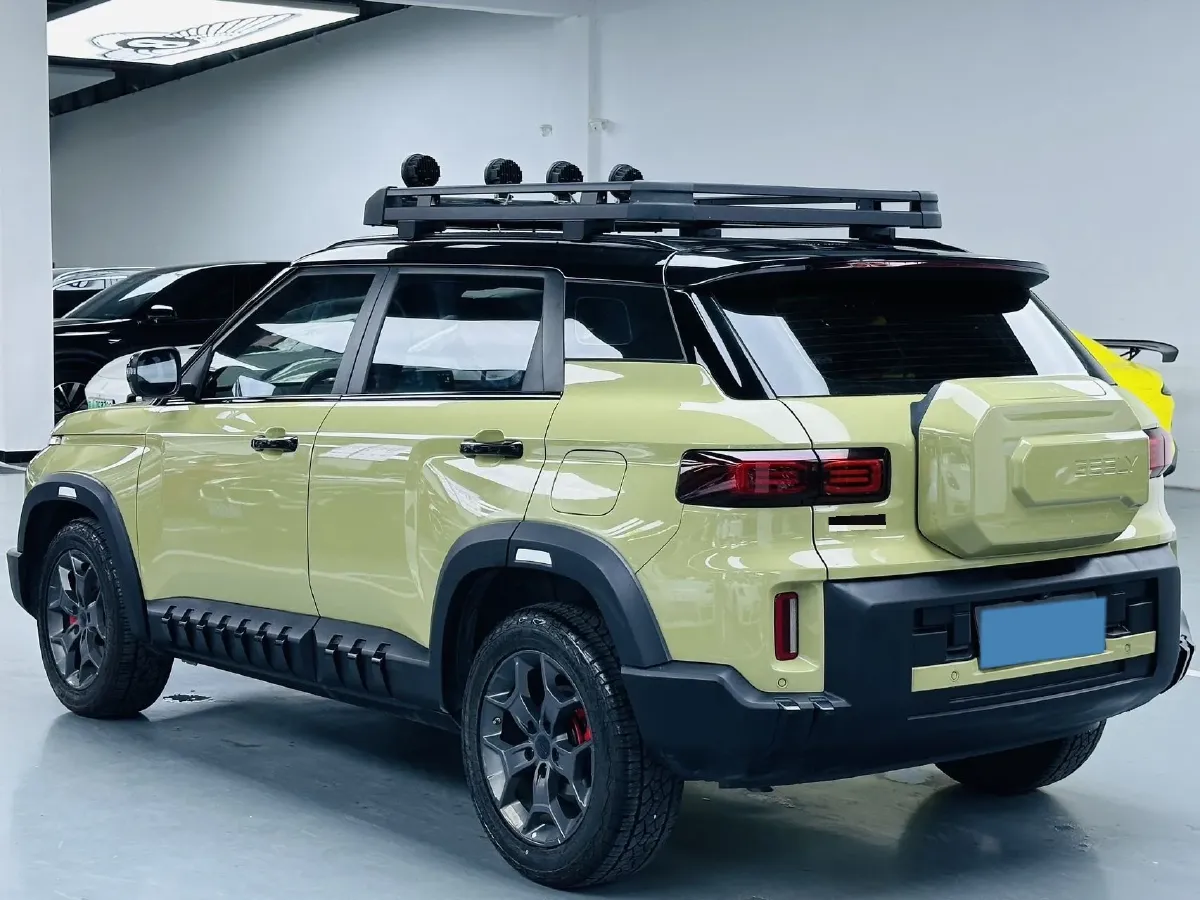 2025 Geely Cowboy 1.5T 181HP L4 7DCT,autocango,china used car exporter,china ev exporter,chinese used car exporter,chinese used ev exporter