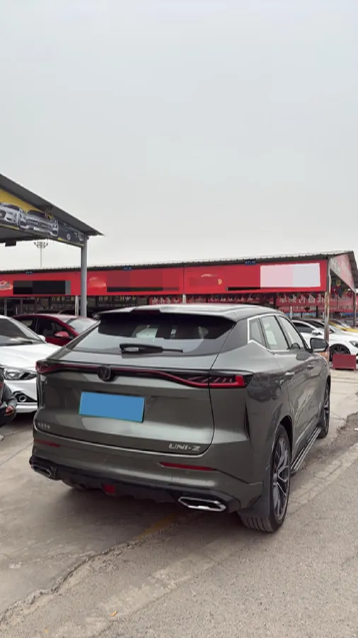 2024 ChangAn UNI-Z 1.5L 98HP L4 E-CVT PHEV 18.4KWH,autocango,china used car exporter,china ev exporter,chinese used car exporter,chinese used ev exporter