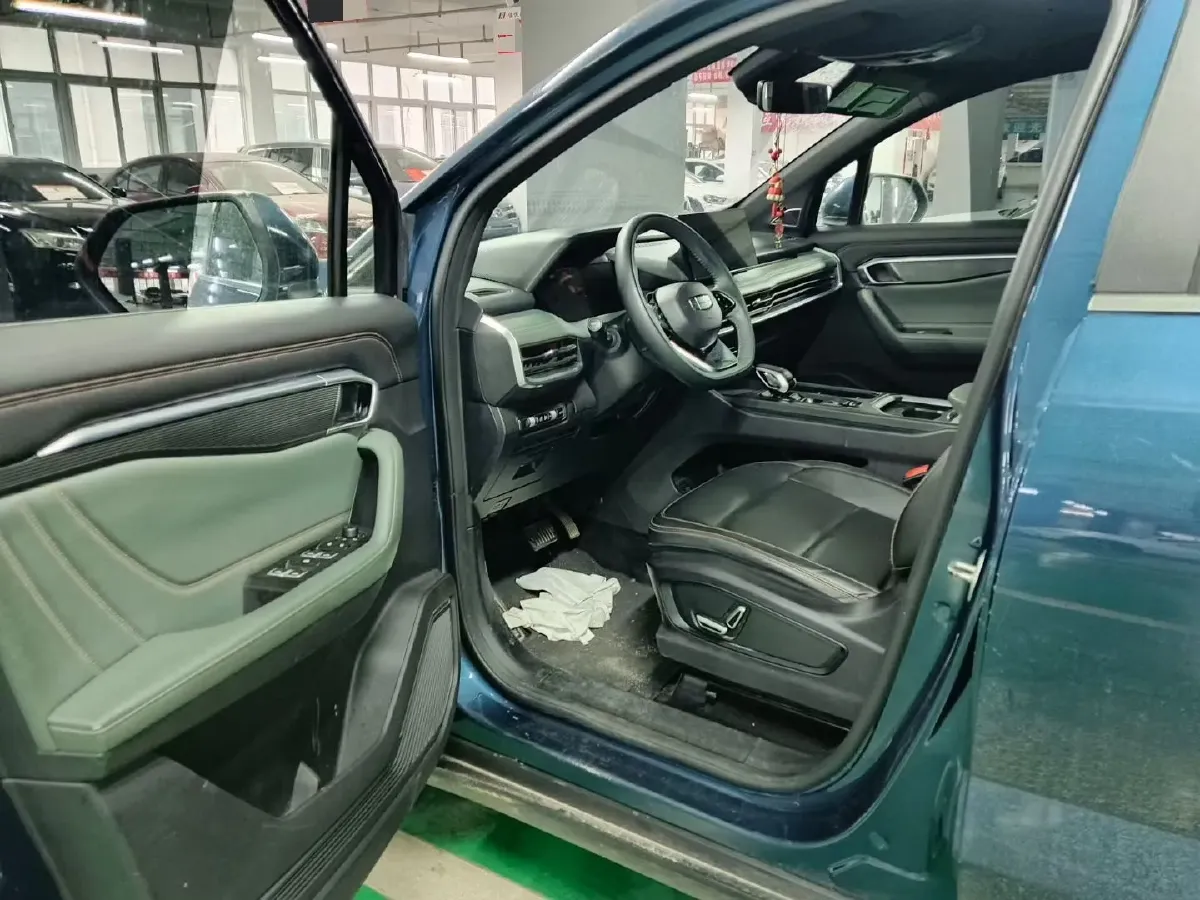 2023 Geely Okavango L 2.0T 218HP L4 7DCT,autocango,china used car exporter,china ev exporter,chinese used car exporter,chinese used ev exporter