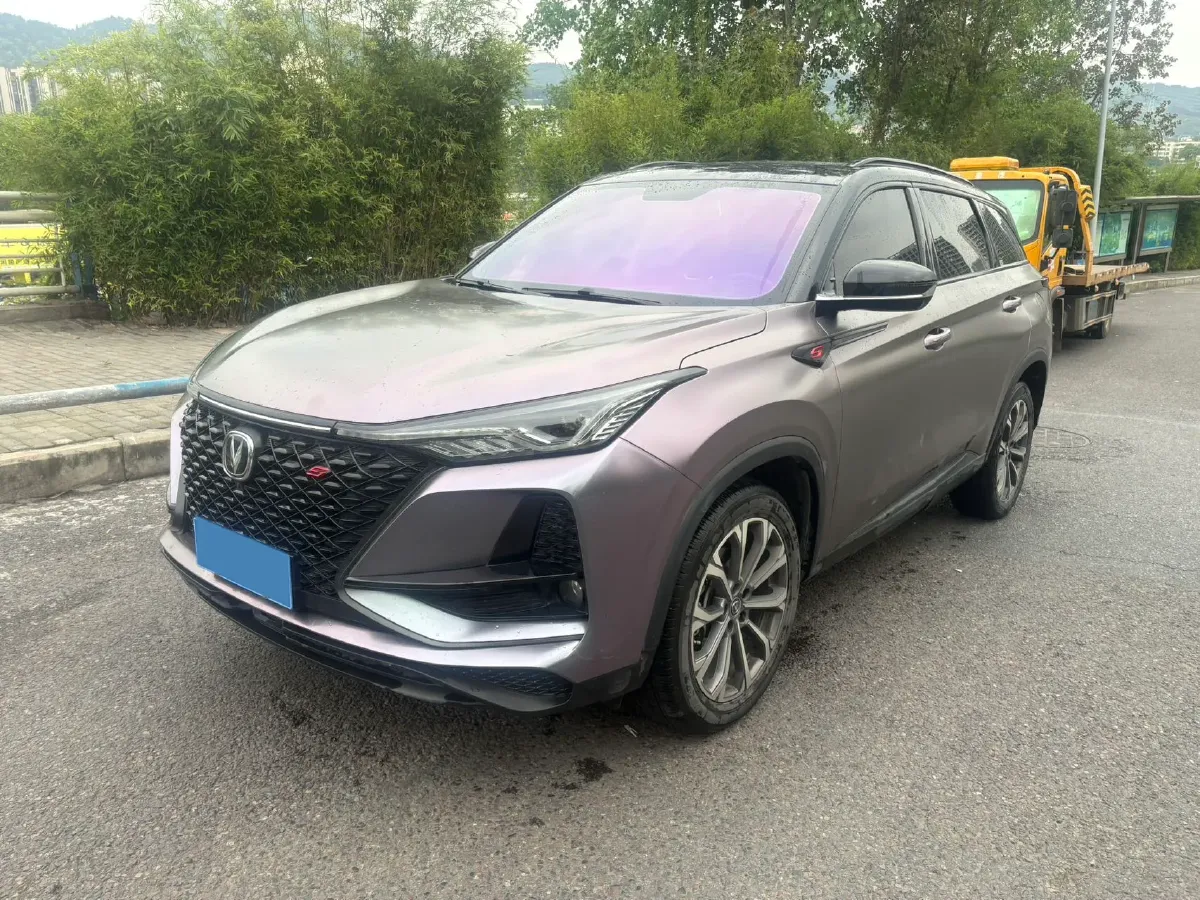 2020 ChangAn CS75 Plus 2.0T 233HP L4 8AT,autocango,china used car exporter,china ev exporter,chinese used car exporter,chinese used ev exporter