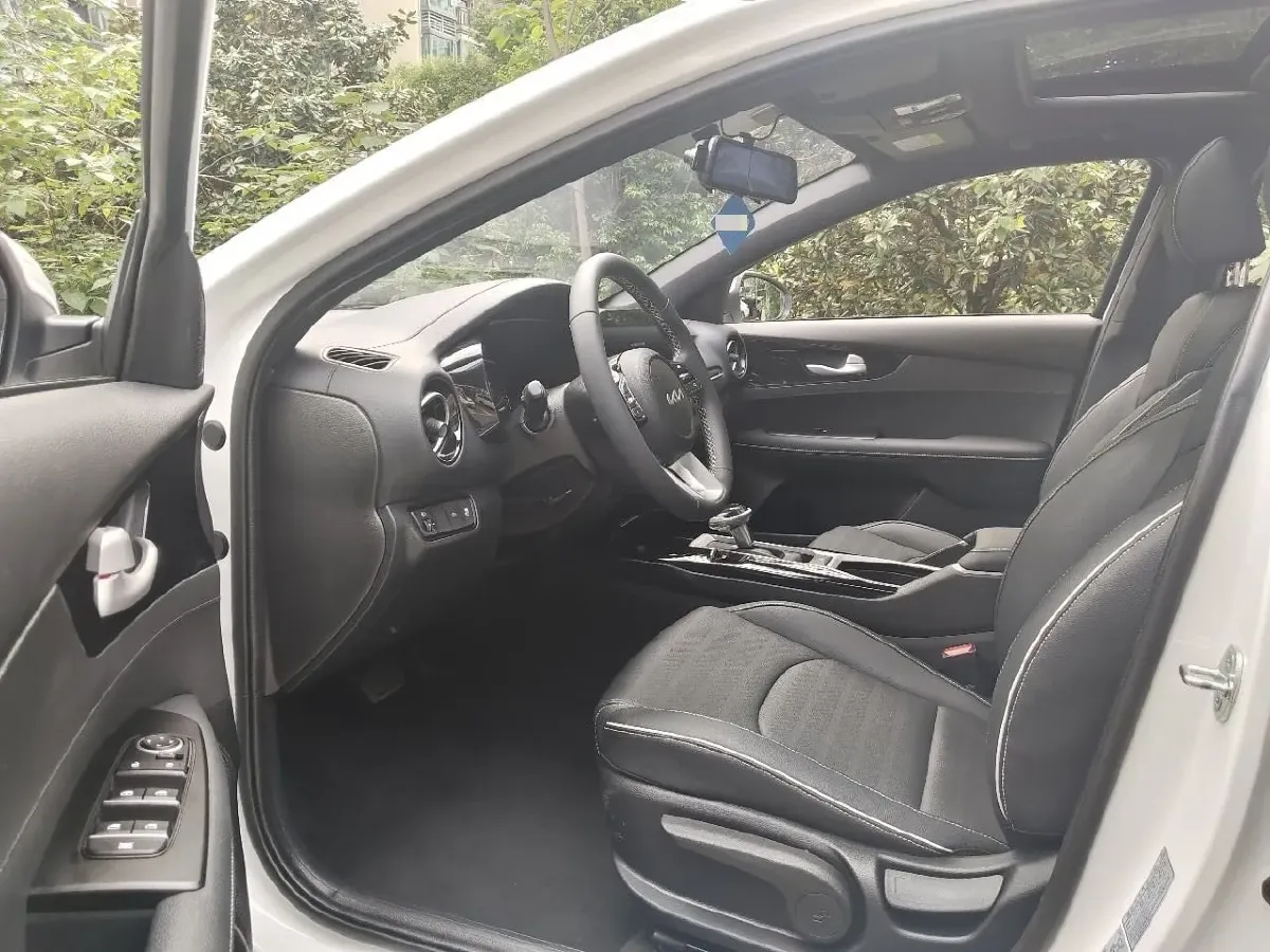 2023 Kia K3 1.5L 115HP L4 CVT,autocango,china used car exporter,china ev exporter,chinese used car exporter,chinese used ev exporter