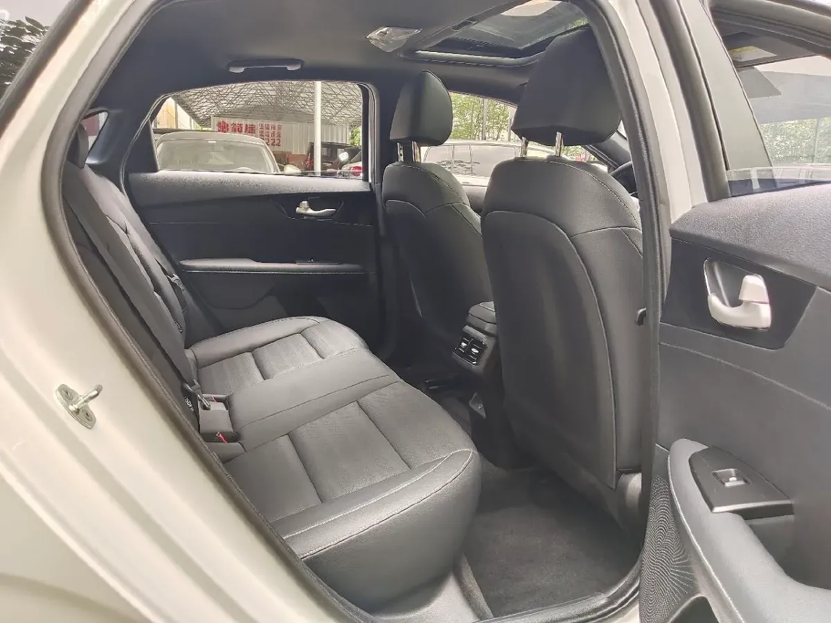 2023 Kia K3 1.5L 115HP L4 CVT,autocango,china used car exporter,china ev exporter,chinese used car exporter,chinese used ev exporter